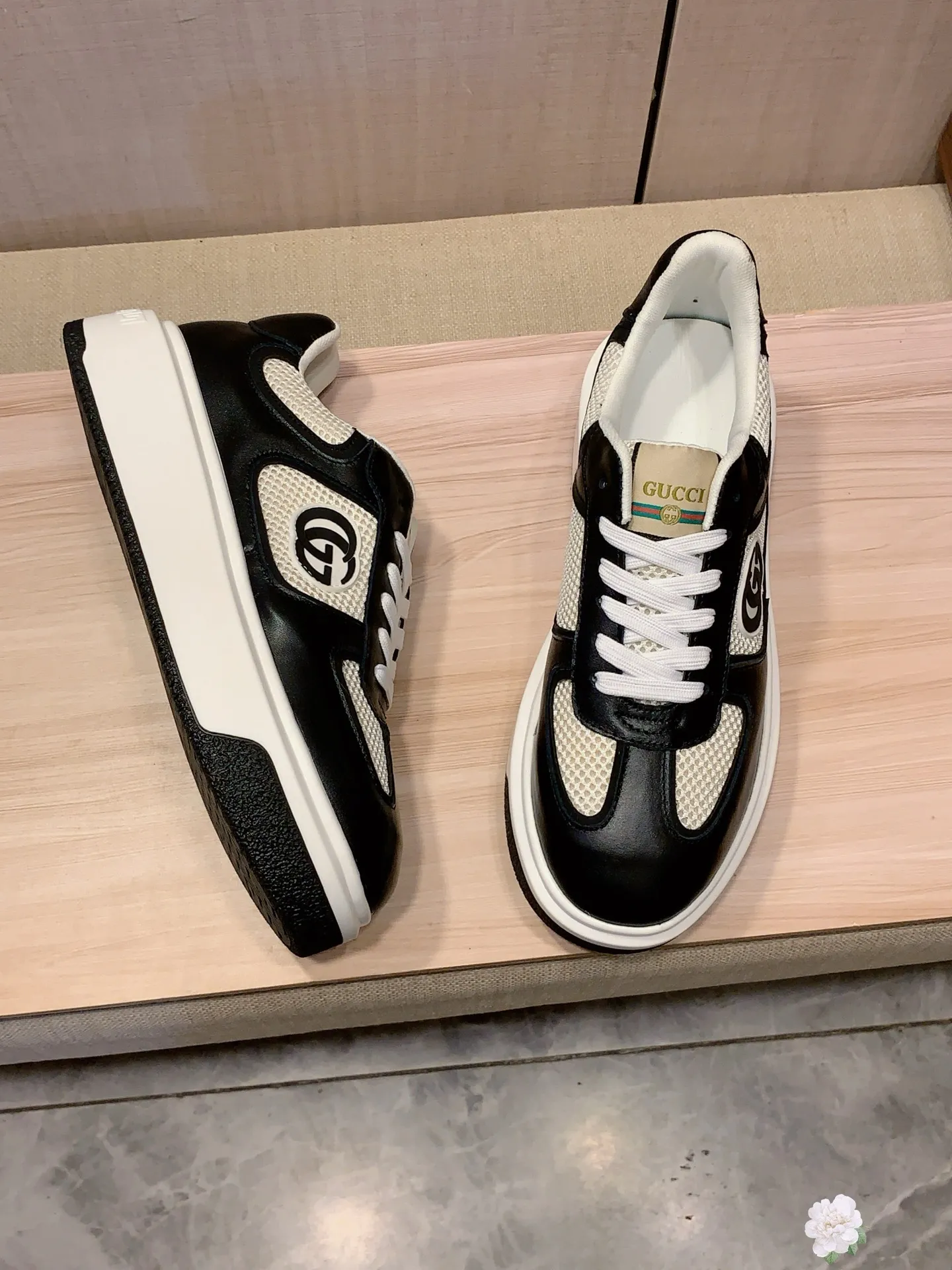 Men's men's shoes💰460💰💰🎩🎩[Lightning][Lightning] "Gucci*" The latest • popular casual shoes, top brand [seduce] luxury ~ purchasing agency, top ~ quality. [Strong] The upper is made of imported breathable cowhide with material ➕ breathable sheepskin feet (•) and fine workmanship. The original stylish and stylish soft rubber wear-resistant and non-slip outsole is light and comfortable on the feet. The real thing looks better when photographed in person. 0127: code: 38-44, 2️⃣ colors selected